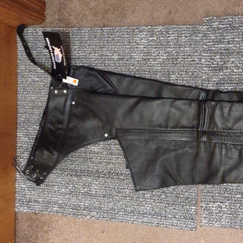 Women's motorcycle chaps leather